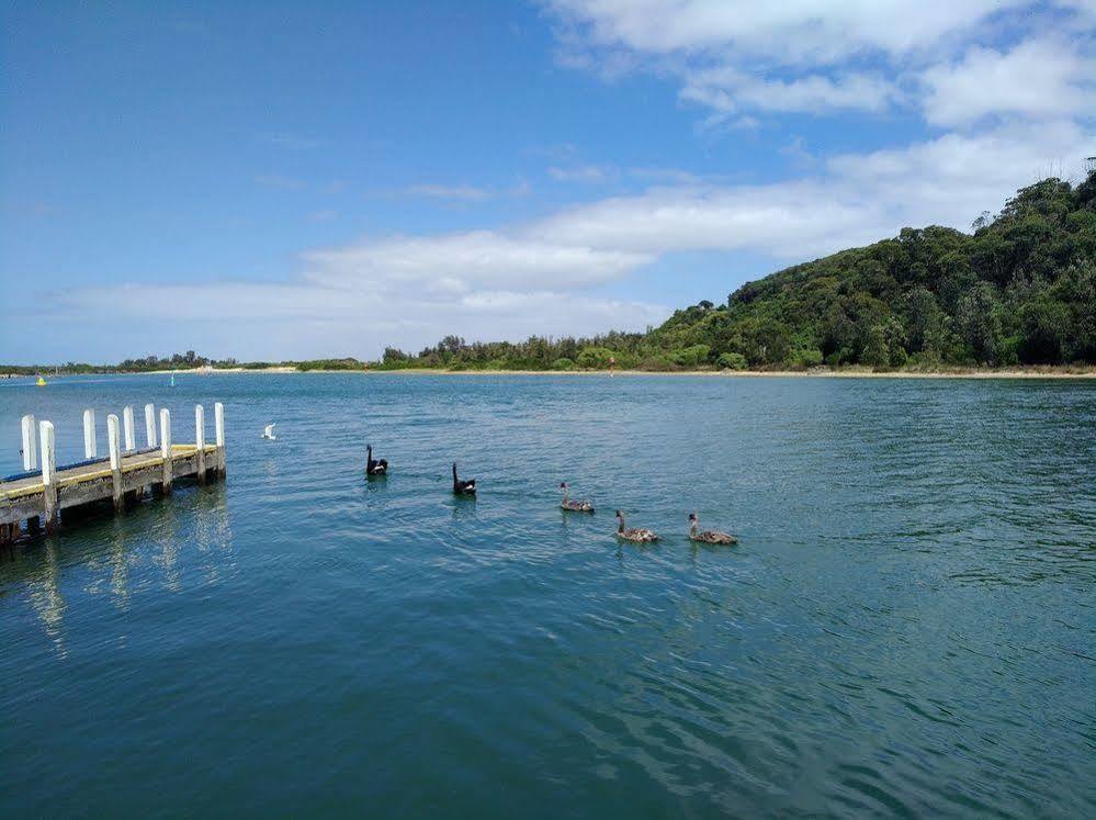 Abel Tasman Waterfront Motel Lakes Entrance Exterior foto